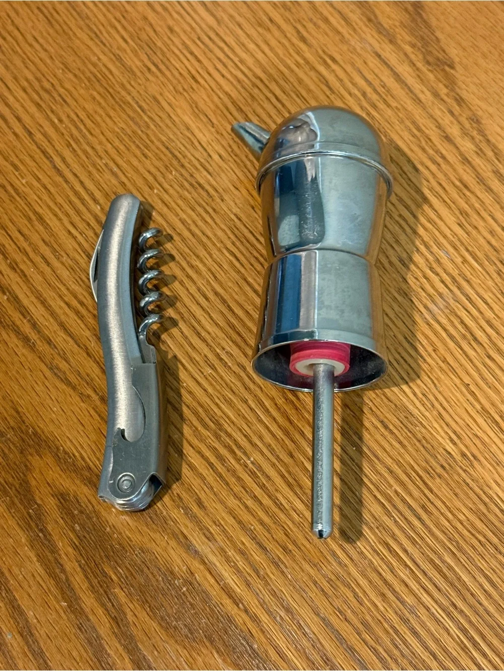 Silver Metal Bottle Pourer Stopper Rubber Cork Metal Tube & Waiters Corkscrew